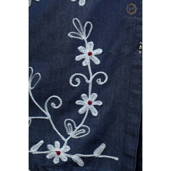 Fashionable Neck Embroidery Women Blue half Sleeve Denim Dress