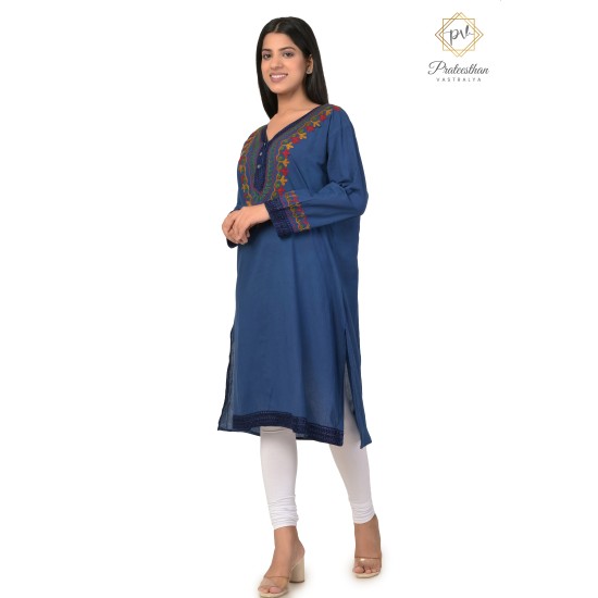 Floral Neck Embroidery Beautiful Casual Cotton Blue Women's Kurti