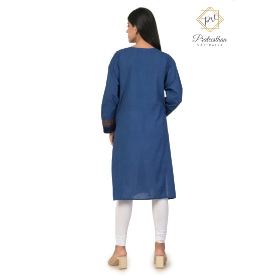 Floral Neck Embroidery Beautiful Casual Cotton Blue Women's Kurti