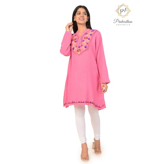 Floral Designer Neck Beautiful Casual Cotton Women's Pink Kurti