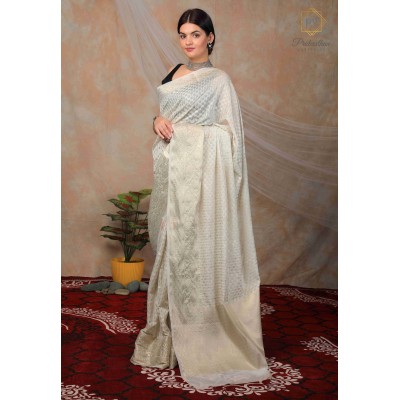 Traditional Pretty Beautiful Royal Cream Silk Women's Saree 