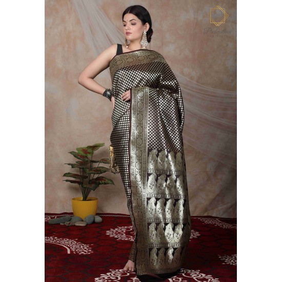 Beautiful Silk Traditional Royal Black Shining Saree 